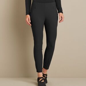 Duluth Trading Co Women's Flexcellent Skinny Leg Ankle Pants Size 12 Short. NWT